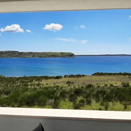 One-bedroom A1 *