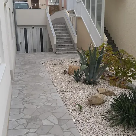 One-bedroom A1 רטינה