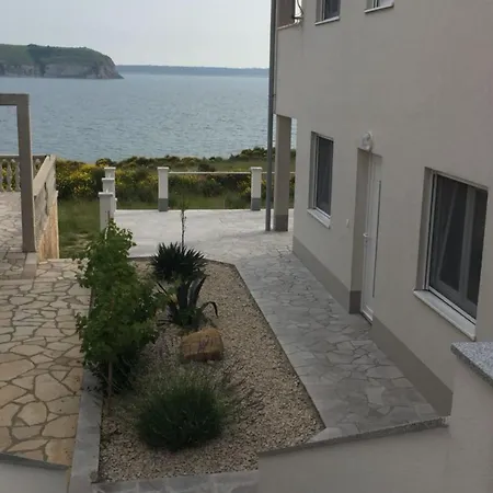 One-bedroom A1 *